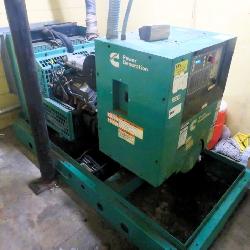 Onan 42kw Generator '09 557 Hours With Switch