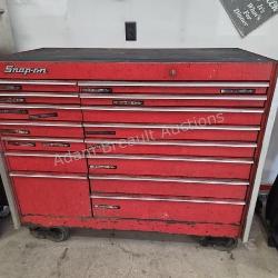 Vintage Snap-On Tools 14-drawer rolling tools