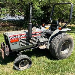 1988 White Field Boss 21 Model TE3210T 