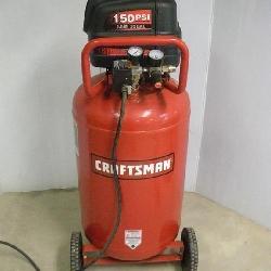 CRAFTSMAN 33 GALLON AIR COMPRESSOR