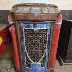 Seeburg Symphonola 147M Jukebox