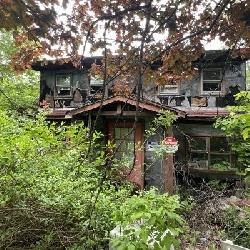 Property 1 - Bradford-TM-5-81