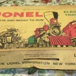 LIONEL TRAIN SET