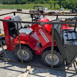  AGT SDA-140W MINI SKID STEER LOADER