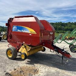 NEW HOLLAND ROUND BALER