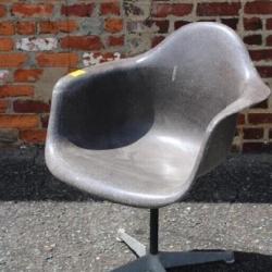 Vintage Eames Mid Century Chair