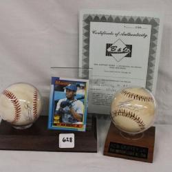 Ken  Griffey Jr w/ event card and w/ certificate