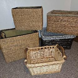 5 Wicker Picnic Baskets, Ready for Summer