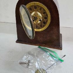 ANTIQUE FRENCH MANTLE CLOCK THE MOVEMENT IS MARKED 