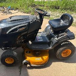 Poulan Pro Riding Mower