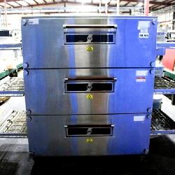 2014 Xlt X3d Triple Stack Gas Conveyor Pizza Oven W/ Exhaust Hood