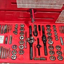 Snap On Tools:  Taps and Dies w/ Metric