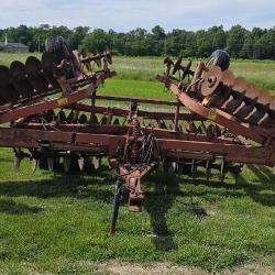 Kewanee Model 1020 disc 20' Disk Missing One