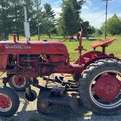 IH McCormick Farmall Cub WF Tractor w/ Woods 59 Mower