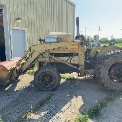 Ford 3400 industrial WF Tractor w/ Loader