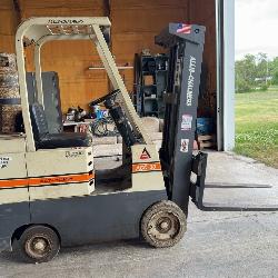 Allis-Chalmers ACC-30 LP Tow Motor