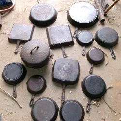 CAST IRON FRY PANS