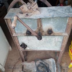 Vintage John Deere #1-A Corn Sheller