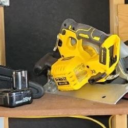All Dewalt Tools (Mini Chainsaw, Impact Wrench and Saw)
