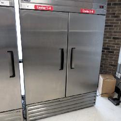 2022 Excellence Cr-43ss Self-contained 2-door Cooler