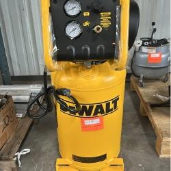 DeWalt air compressor B55168 225 psi 5.0 SCFM