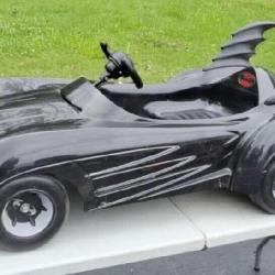 Rare TOYBIZ 1997 BATMOBILE Kids Ride On Vehicle