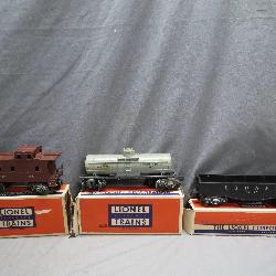 Lionel Trains Freight Cars With Boxes