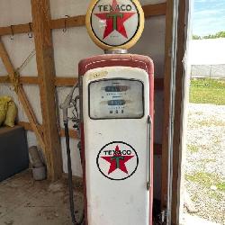Texaco Gas Pump