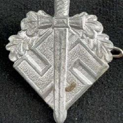 World War II German NSKOV National Socialist War Victim's Care Donation Badge
