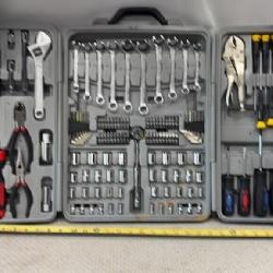 Pittsburgh Mechanic Tool Set
