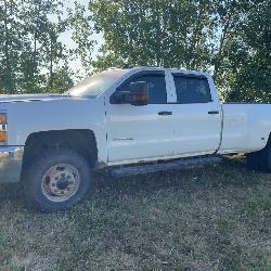 2015 Chevy 3500 Duramax Diesel Dually