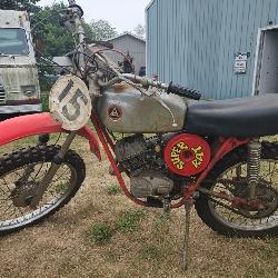 Vintage Hodaka Super Rat Motorcycle