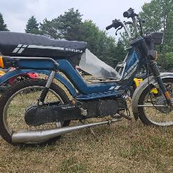 Kinetic Magnum Moped