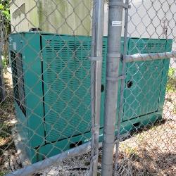 Onan 35kw Generator No Switch - With Doghouse