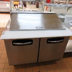 4ft Beverage Air Smp48-18 Self-contained Sandwich Prep Table