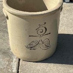 Antique 5-Gallon Union Stoneware Crock Featuring the Hand-Stenciled 