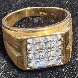 Men's 14 Karat Gold Diamond Ring 8 G Weight