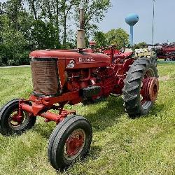 1954 Farmall Super M-TA