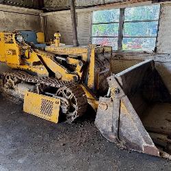 TD6 International Drott Skid Shovel