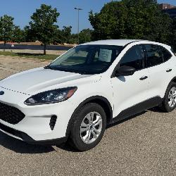 UM#210 2020 Ford Escape