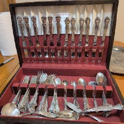 1847 Rogers Silver Plate Flatware Set in Box