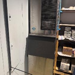 Ice machine hoshizaki