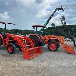 Kubota Tractor with Loader