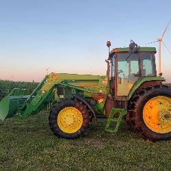 John Deere 7800 MFWD Tractor and H360 Loader