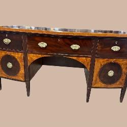 18TH CENTURY MAHOGANY AND SATINWOOD HEPPLEWHITE