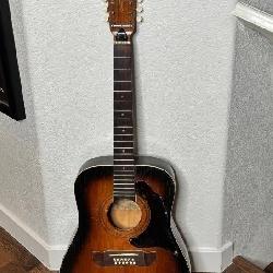 RARE HOOTENANNY STRING ACOUSTIC GUITAR