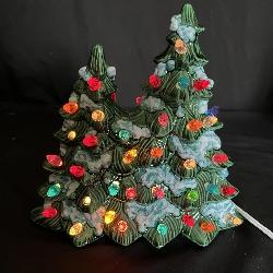 VTG Double-Peak Ceramic Christmas Tree