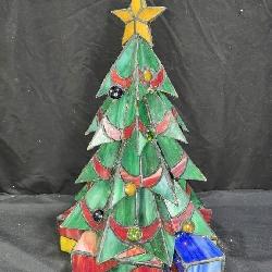 Meyda Tiffany Style Christmas Tree Accent Lamp