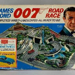 huge train toy auction www.bullockauctioneers.com