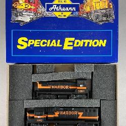 huge train toy auction www.bullockauctioneers.com